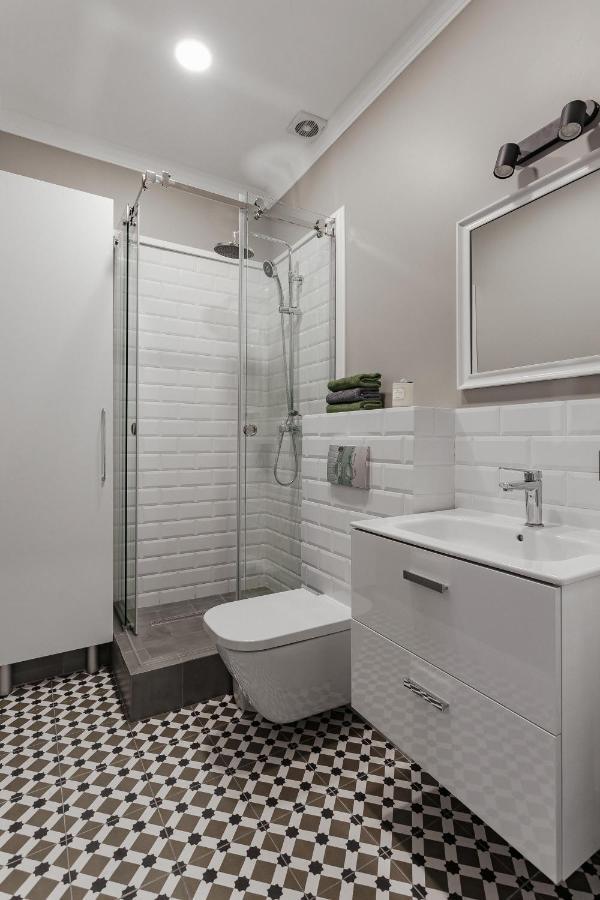 City Centre Silver Apartment Odesa Exterior photo